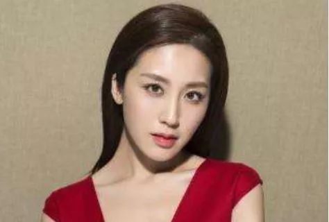 被老公骗婚、家暴、小三还夺子?周美毅真挺惨的!
