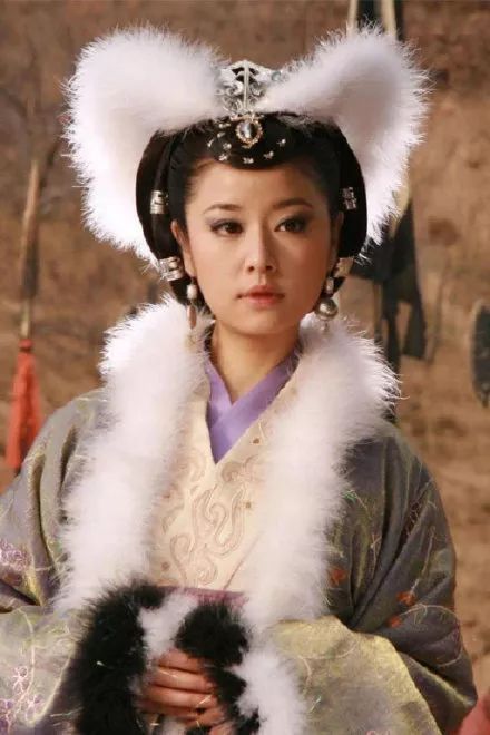 王丽坤这版苏妲己能成经典?我还是对男狐妖比较感兴趣…