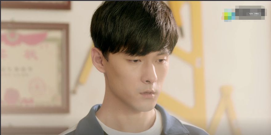 《我只喜欢你》开播槽点多:滤镜厚重,男主面瘫无表情,颜值劝退