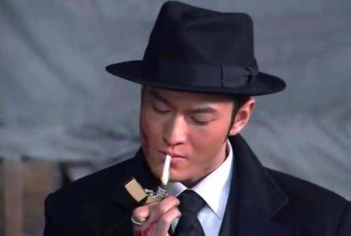4个版本的“许文强”,前3个都是在模仿,只有他被称为经典!