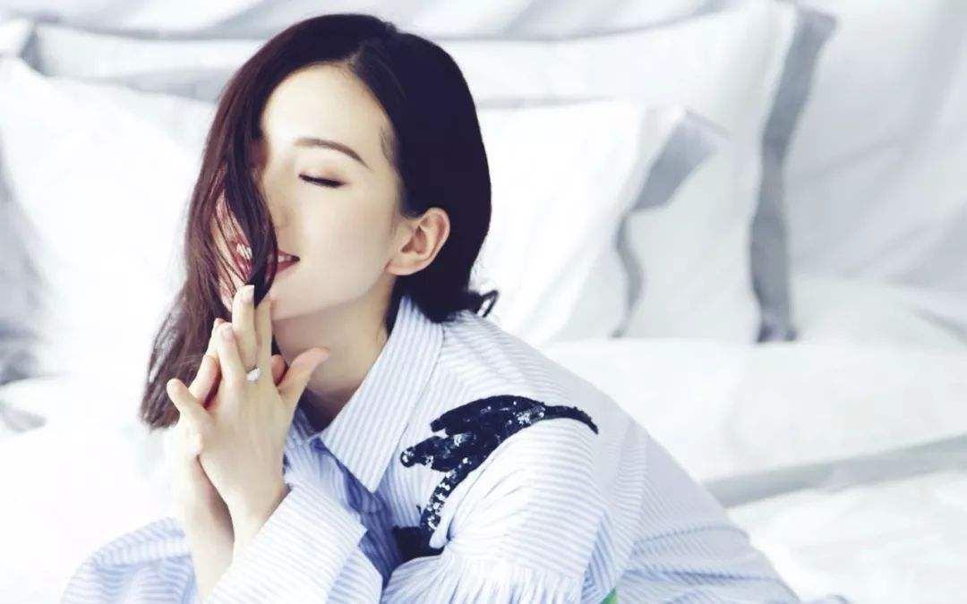 男星生活节俭,不惜为爱妻献亿元彩礼,今妻子住普通产房为他省钱