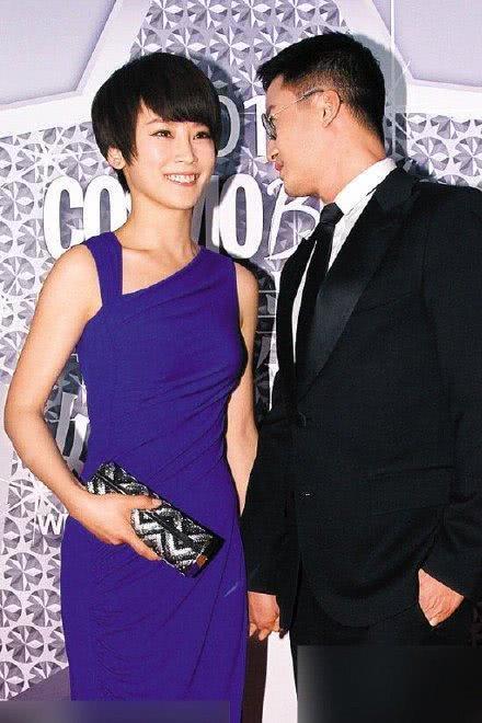 吴京婚姻迎来“七年之痒”,谢楠送了一个痒痒挠,好接地气!