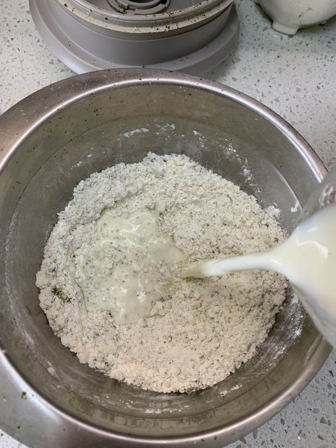 想要宝宝补铁又补钙?这样的辅食不能错过,常吃不愁长不高