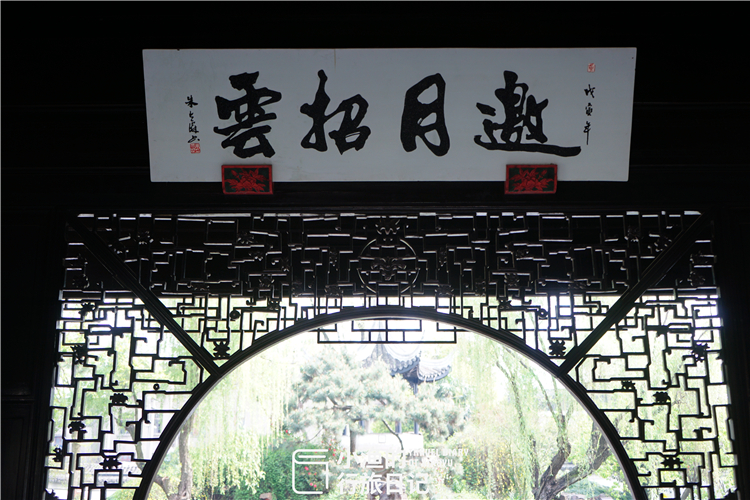 2500年古镇藏30多座私家园林?江南唯一!连乾隆皇帝都魂牵梦萦