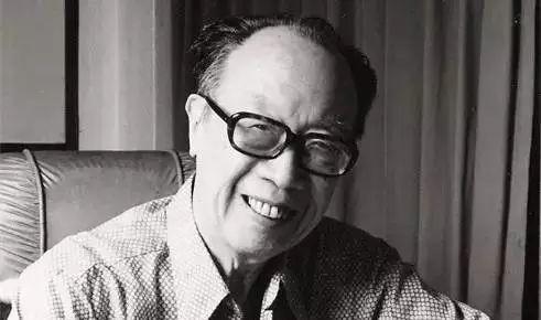 骂遍民国无敌手的鲁迅先生,都骂过哪些文化名人?谁被骂得最惨?