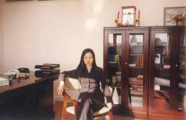 最经典林黛玉扮演者陈晓旭去世12周年,欧阳奋强分享珍贵旧照怀念