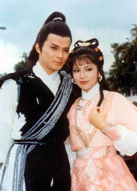 “俏黄蓉”翁美玲逝世34年:失败的爱情,为什么会毁了她一生?