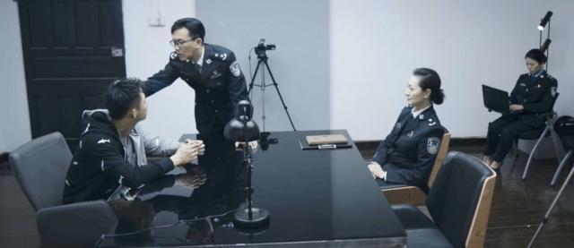 《破冰行动》细节处理真的绝,实力打破追剧鄙视链