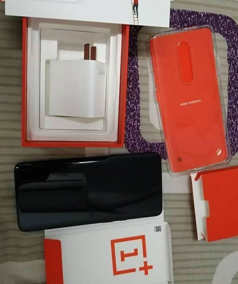 一加7 Pro未发布真机就被曝光!正面很惊喜背面一般般