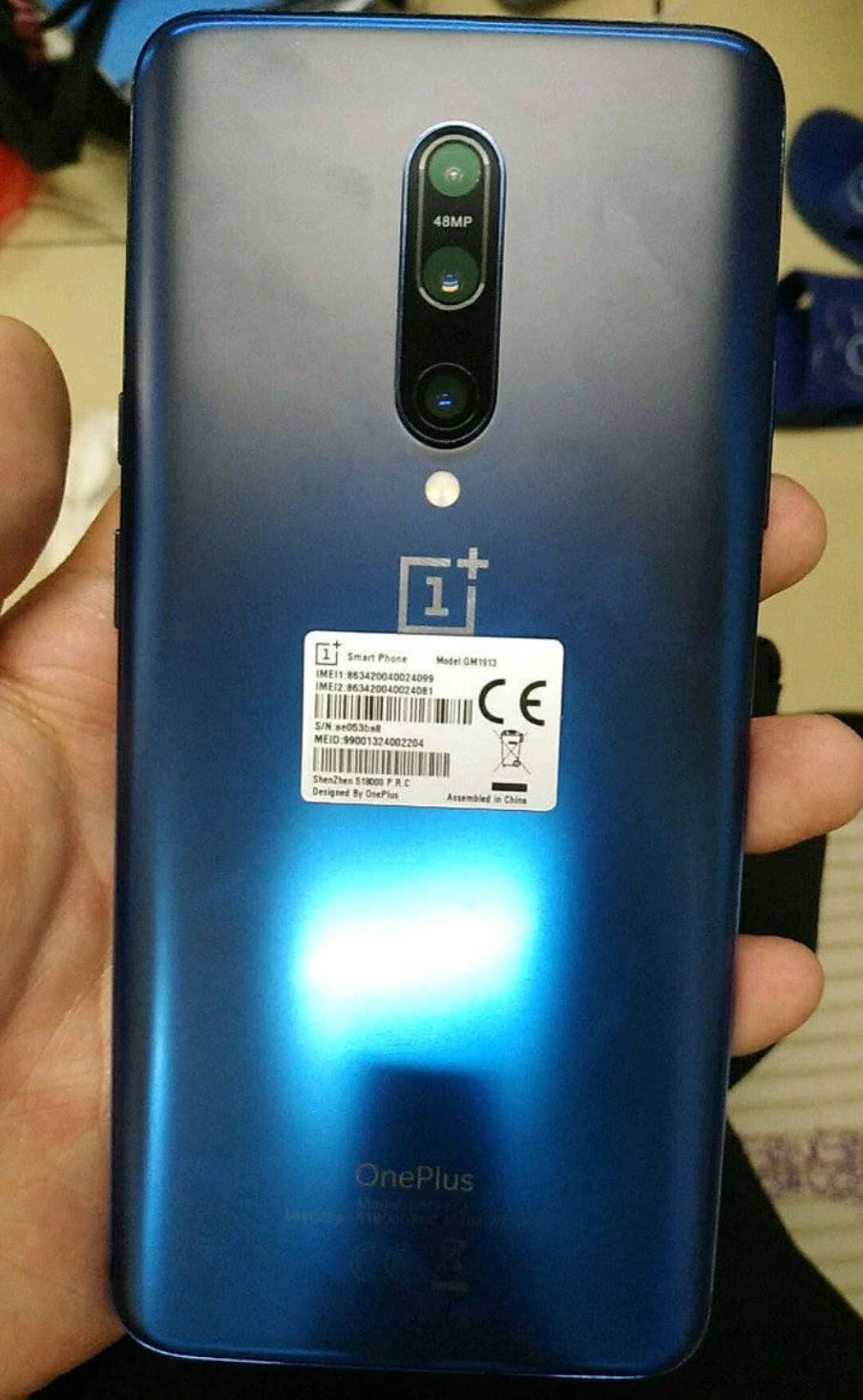 一加7 Pro未发布真机就被曝光!正面很惊喜背面一般般