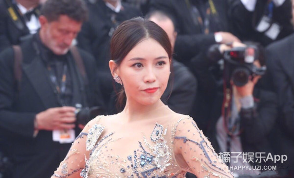 她曾和周杰伦拍广告,杨幂为其作配,如今在戛纳红毯上被驱赶?