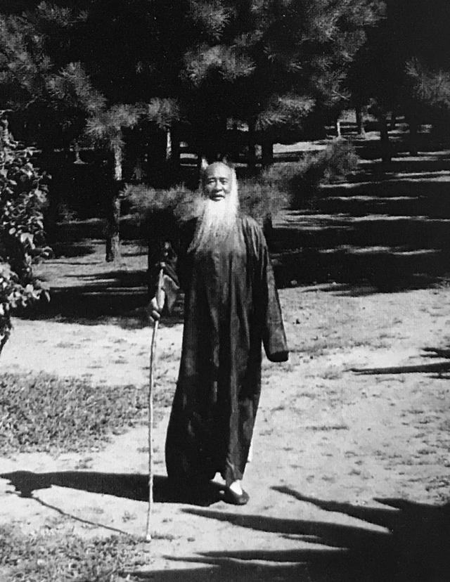 张大千绘赠曾克耑泼墨泼彩《云山图》现保利春拍
