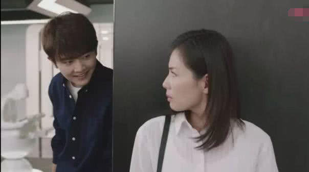小鲜肉爱上大婶!是离婚女人刘涛太有魅力?还是小鲜肉太会撩人?
