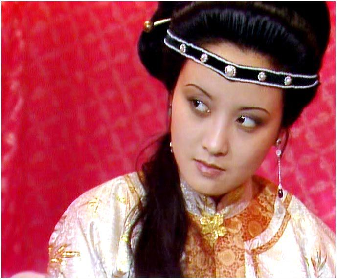年少最恨王熙凤,如今才知她可怜