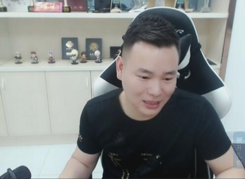 虎牙DNF主播组队打团,狂人:剑影和魔女让我有了增幅17感觉