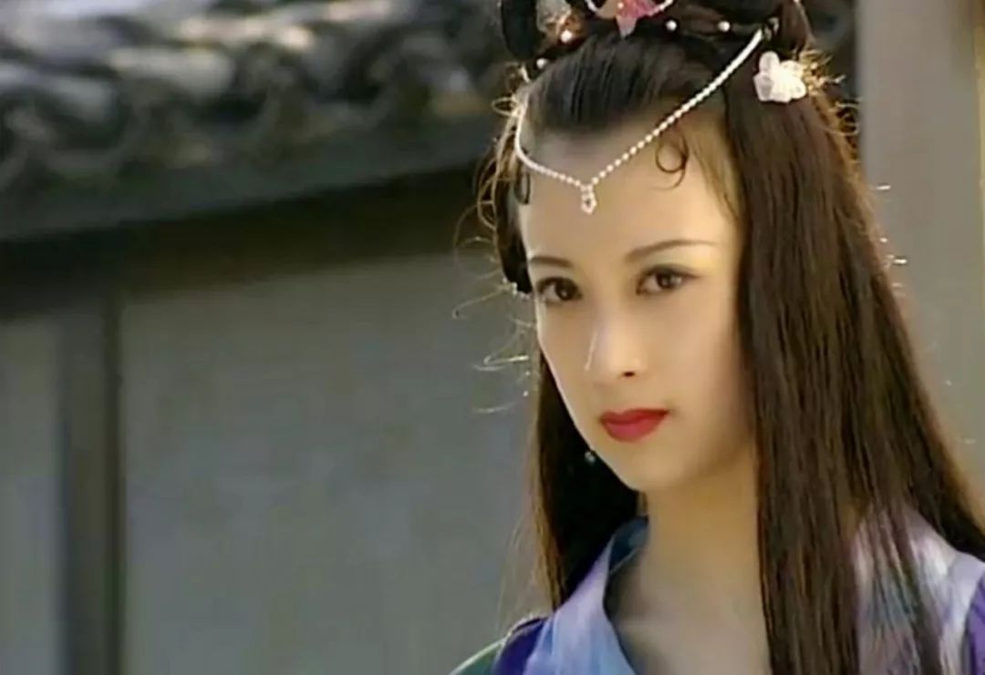 金巧巧6岁女儿2岁儿子曝光!人脉强大!李连杰章子怡都得敬三分!