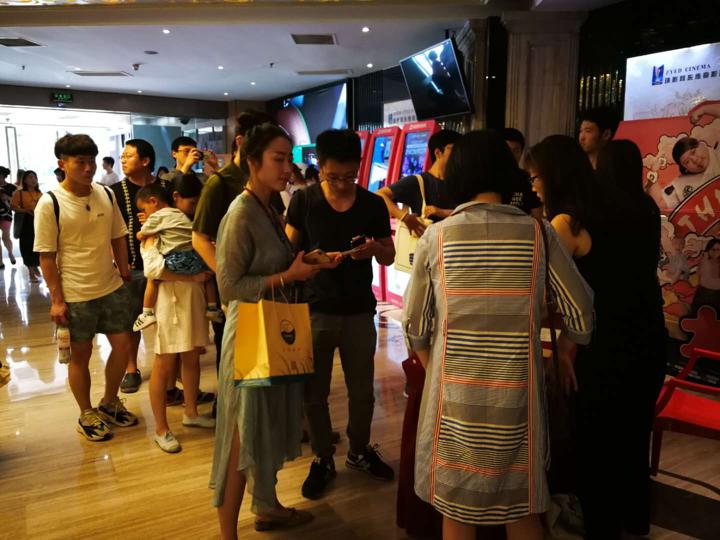 央视影音观影团解锁“最硬核怪兽巨制”《哥斯拉2》燃爆感官
