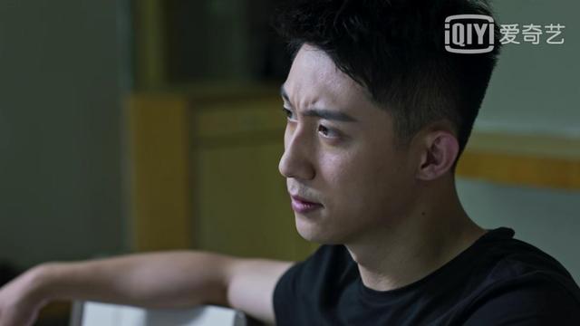堪比大电影《红海行动》的电视剧,《破冰行动》追起来!