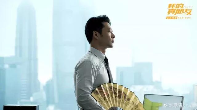 baby邓伦固然美帅,但深沉的大叔谭凯却更迷人啊