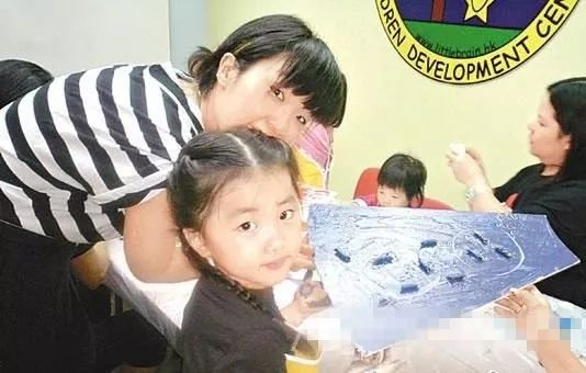 再开口支持女儿早恋,陈奕迅徐濠萦这样的父母很少见啊!
