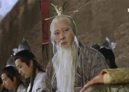 《西游记》中,玉皇大帝的昏聩无能,注定了孙悟空叛道入佛的结果