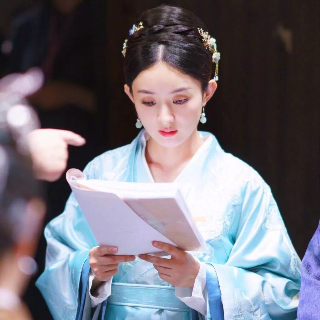 赵丽颖最烂三部剧,一部演苦情女,一部为糊咖作配,另一部都看过