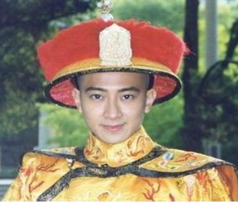 曾是TVB当红小生,却被雪藏18年,现低调复出靠商演直播维持生计
