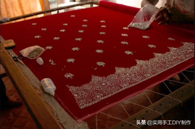 「刺绣作品」“zardozi”风格的奢华金刺绣作品欣赏