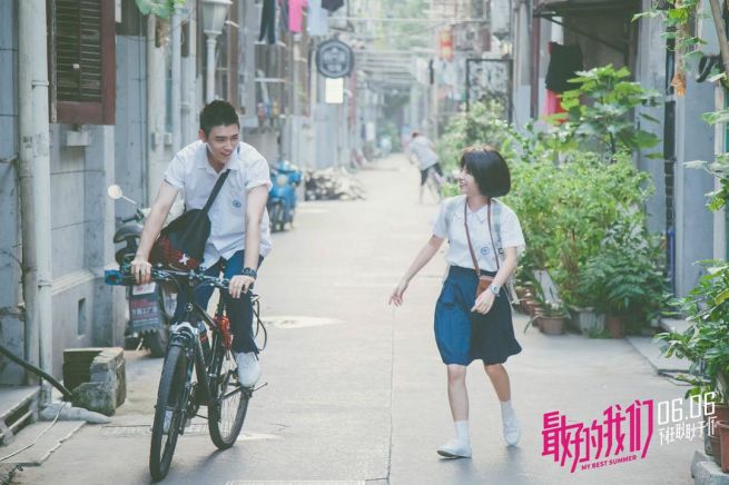 影版《最好的我们》难成爆款,制作团队誓静重键,和赵丽颖有关