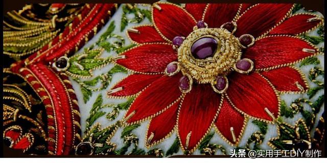 「刺绣作品」“zardozi”风格的奢华金刺绣作品欣赏