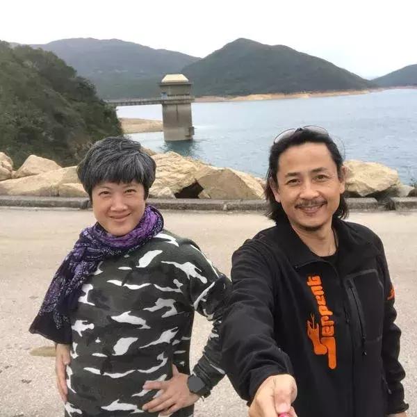 考虑剖腹!前TVB小生太太成超高龄产妇 医生:留多1日都有危险