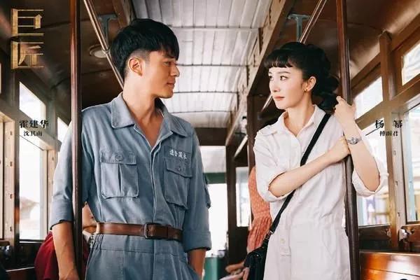 同学不同命!唐菀与曹云金离婚后发文诉伤感,杨幂离婚后却似少女