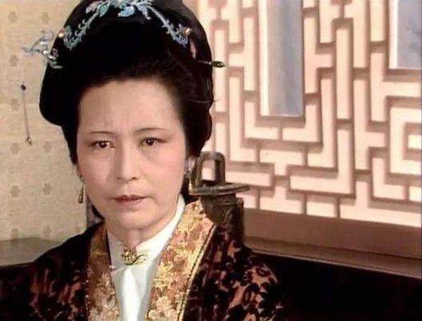 红楼梦:贾史王薛四大家族的没落