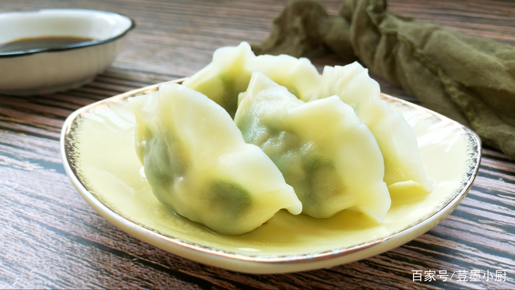 6月这菜清热除湿还补钙,用来包饺子特香,我家1周做5次没吃腻