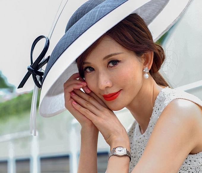 林志玲结婚后首亮相,手上却看不到婚戒,网友:日本老公太小气