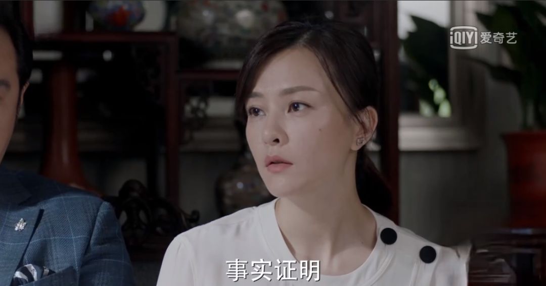 闫妮、张嘉译的新剧勇夺收视第一,可追着追着发现他俩竟是陪跑的