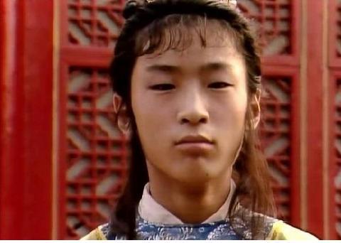 贾环和薛宝钗,谁才是最聪明的人?两个人所写的灯谜想说明什么?