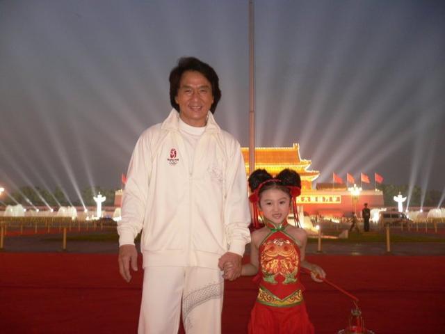 她13岁长胖演《花千骨》被骂,后留学5年没拍戏,今瘦成83斤变美