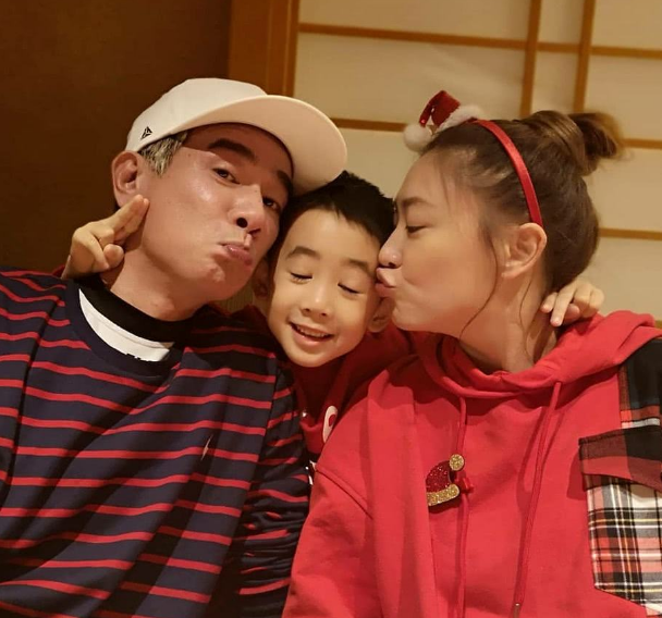 应采儿袁咏仪想要女儿,她怀三胎想生儿子,明星也希望儿女双全