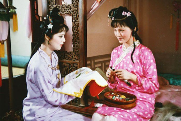 从《红楼梦》里的衣食住行,看古人如何消暑
