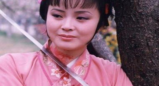 红楼梦:尤三姐之死到底与王熙凤有无关系?