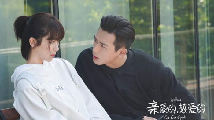 《亲爱的,热爱的》首播收视破1,杨紫人气比郑爽还旺?