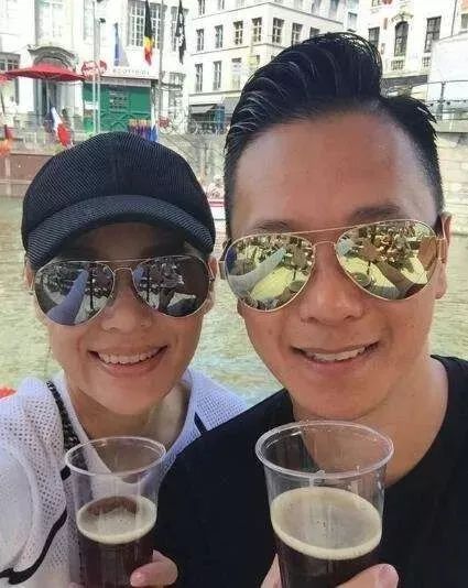 胡杏儿发文感怀出道20年,刚生二胎的她状态越来越好了!