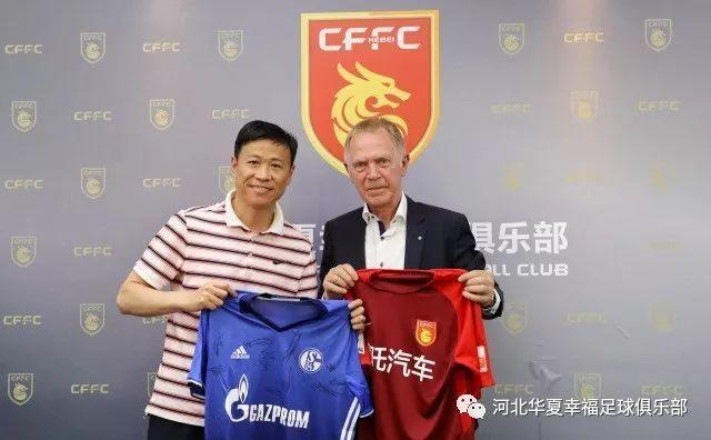 不是隆东!万达集团再签世界级强援 球迷:中国足球有希望了!