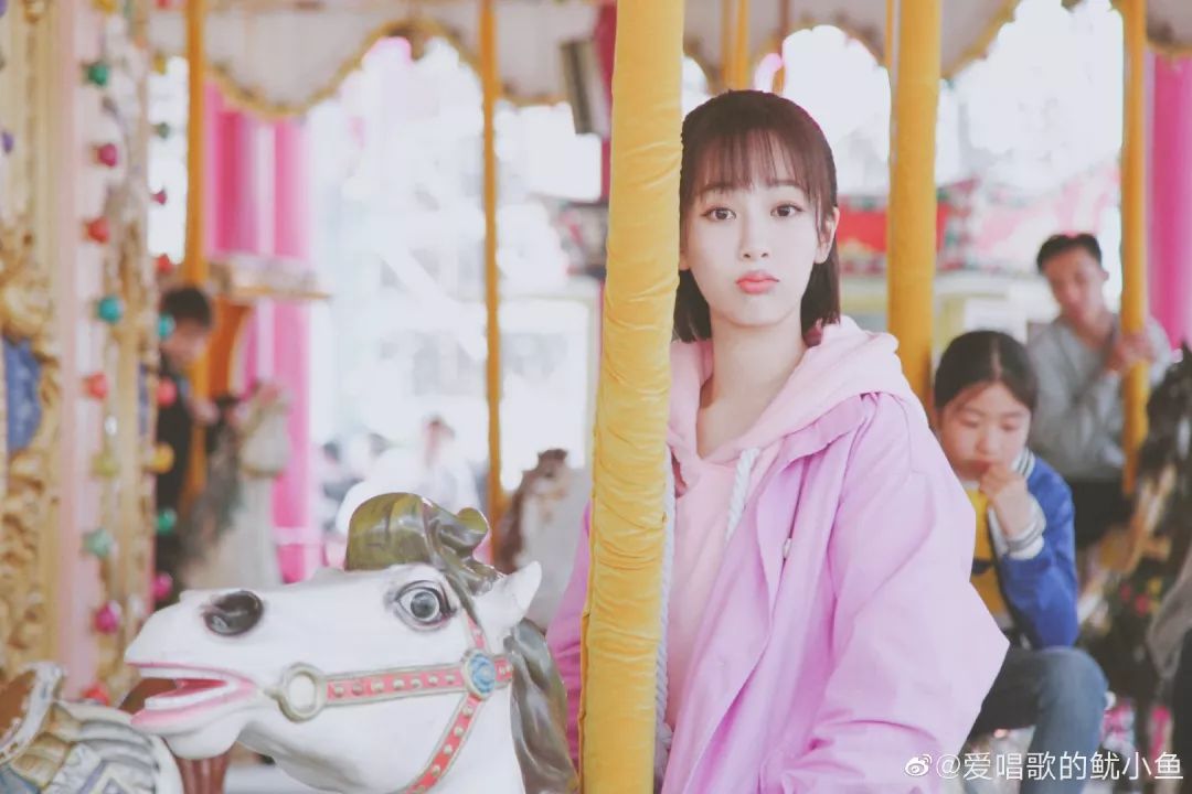 杨紫李现《亲爱的,热爱的》高甜发糖!快来3招搞定“佟年”同款可爱