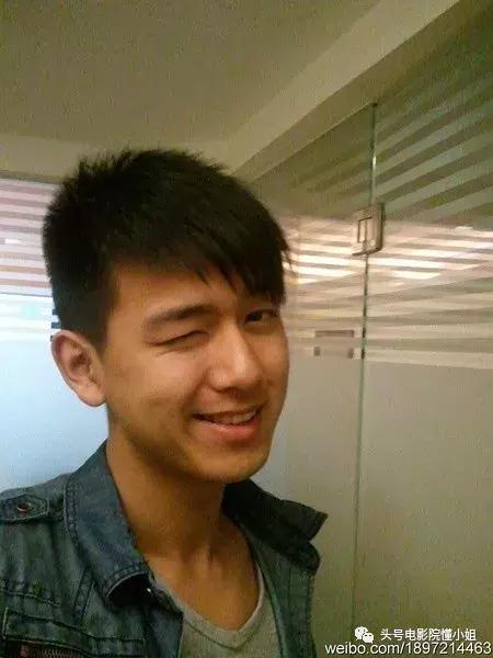 今年“面瘫男”火了!一个苏大强,一个他,女观众集体换“男友”
