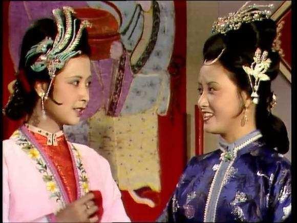 李纨有什么值得王熙凤羡慕的?替平儿打抱不平一章给出了答案