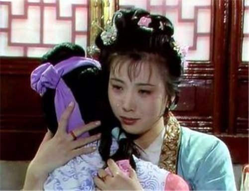 红楼梦里比王熙凤彪悍的两个女子,她们的爱情,都败在了自己的性格上