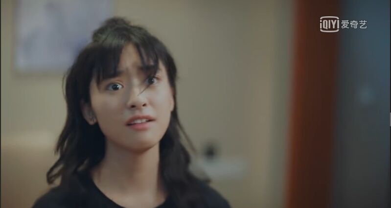 沈月哭了,这个七月还能安生吗?
