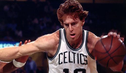 NBA7大奇特退役理由,伯德抠门致背伤加重,狂人:1000万不够养家